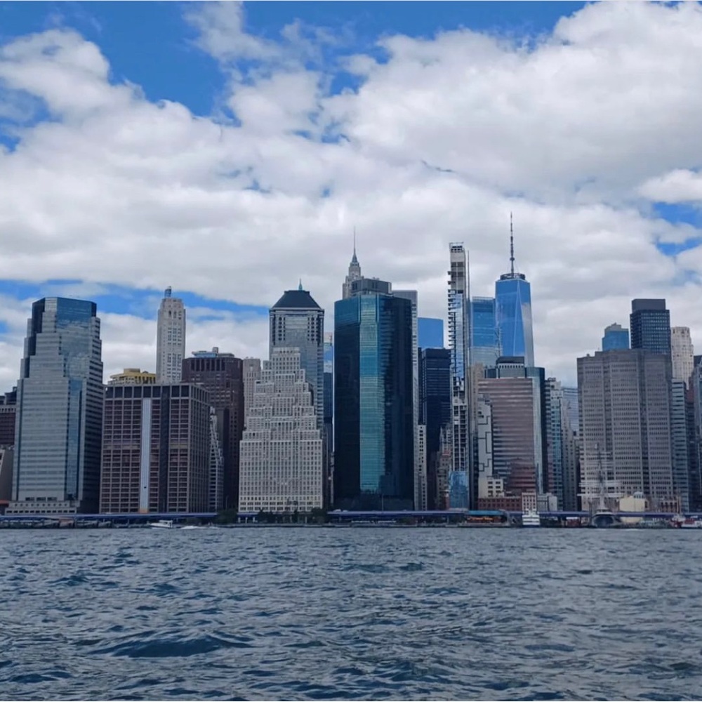 Meet your Posher, Casey